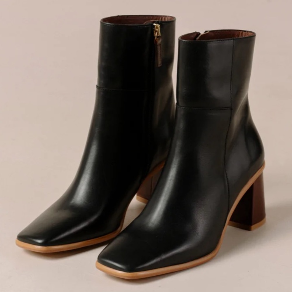 Alohas West Black Vintage Boots
